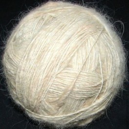 Пряжа «Белый Сторож» 400м100гр для ручного вязания(тонкая белая нитка)