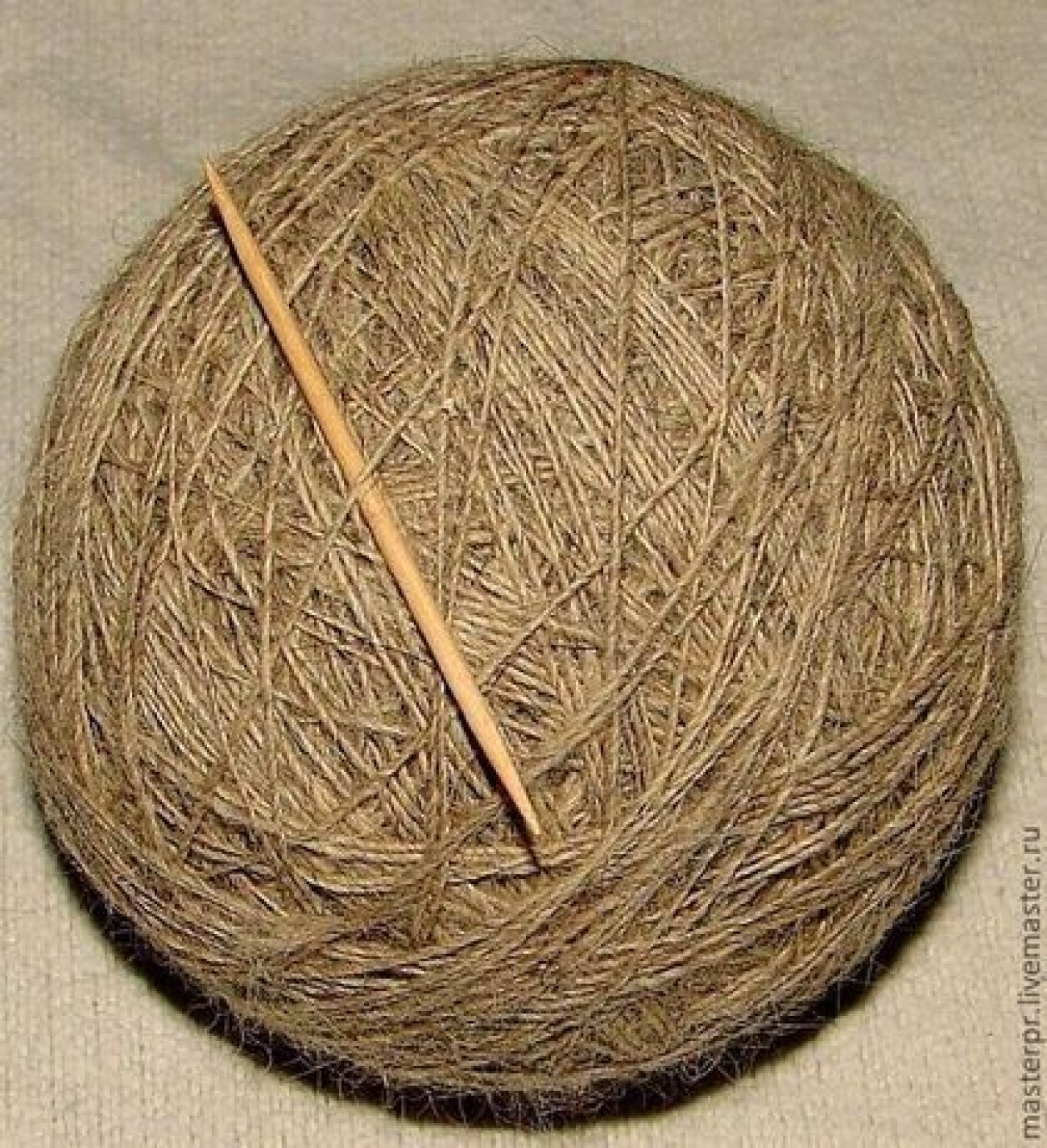 Пряжа ФЭ тонкая теплая для ручного вязания.Одинарная нитка.